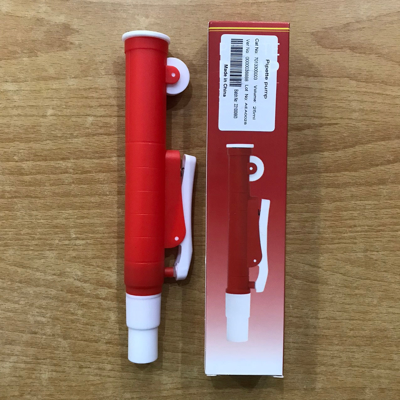 DỤNG CỤ BƠM PIPETTE PUMP 25ML_DLAB