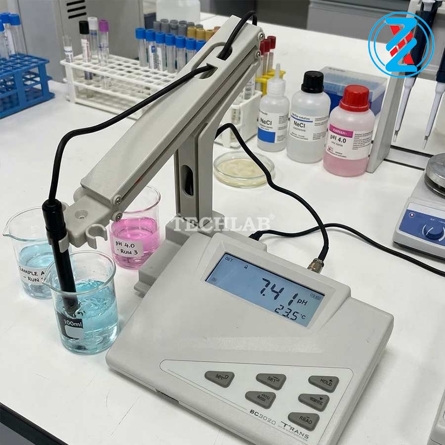 Máy Đo Độ Dẫn Điện Để Bàn BC3020_Trans Instruments