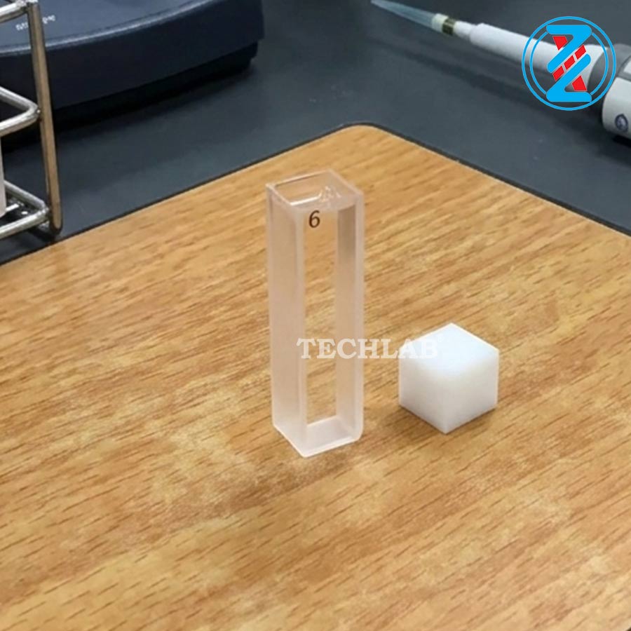 CUVETTE-10mm_GENLAB