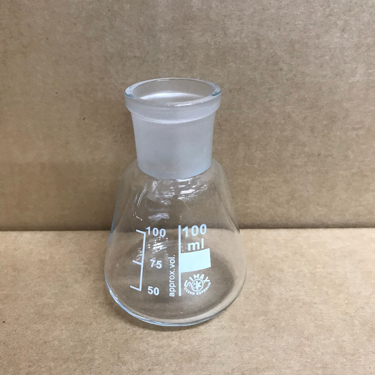 BÌNH TAM GIÁC CỔ NHÁM 29/32 100ML_SIMAX