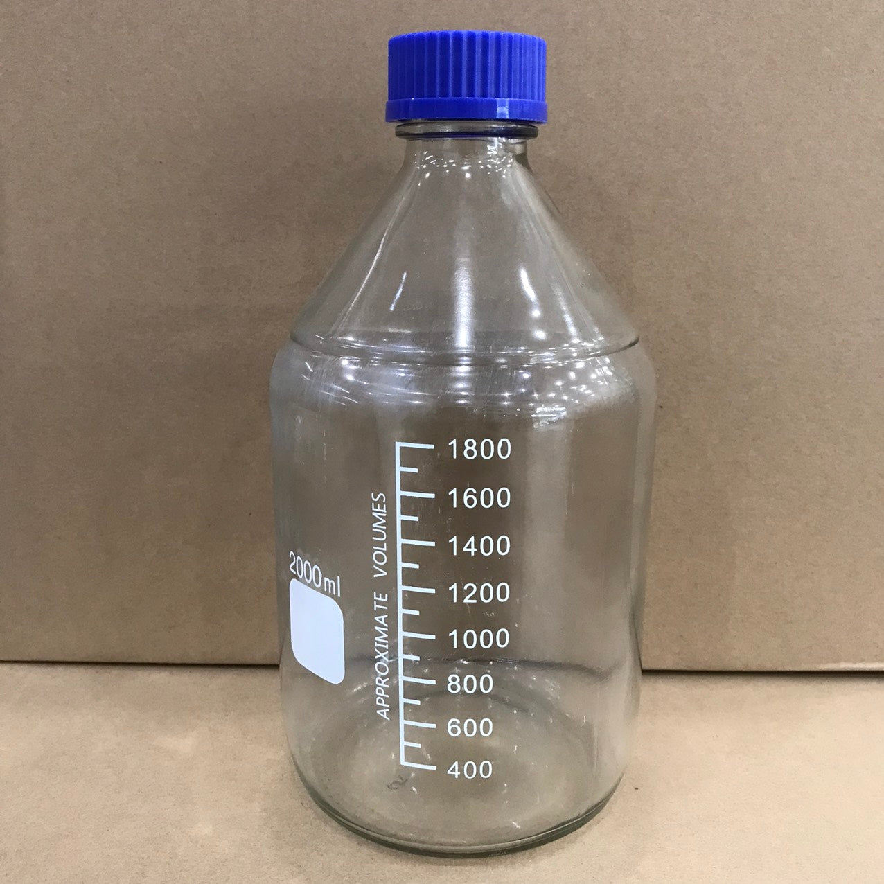 CHAI TRẮNG NẮP VẶN 2000ML_GENLAB