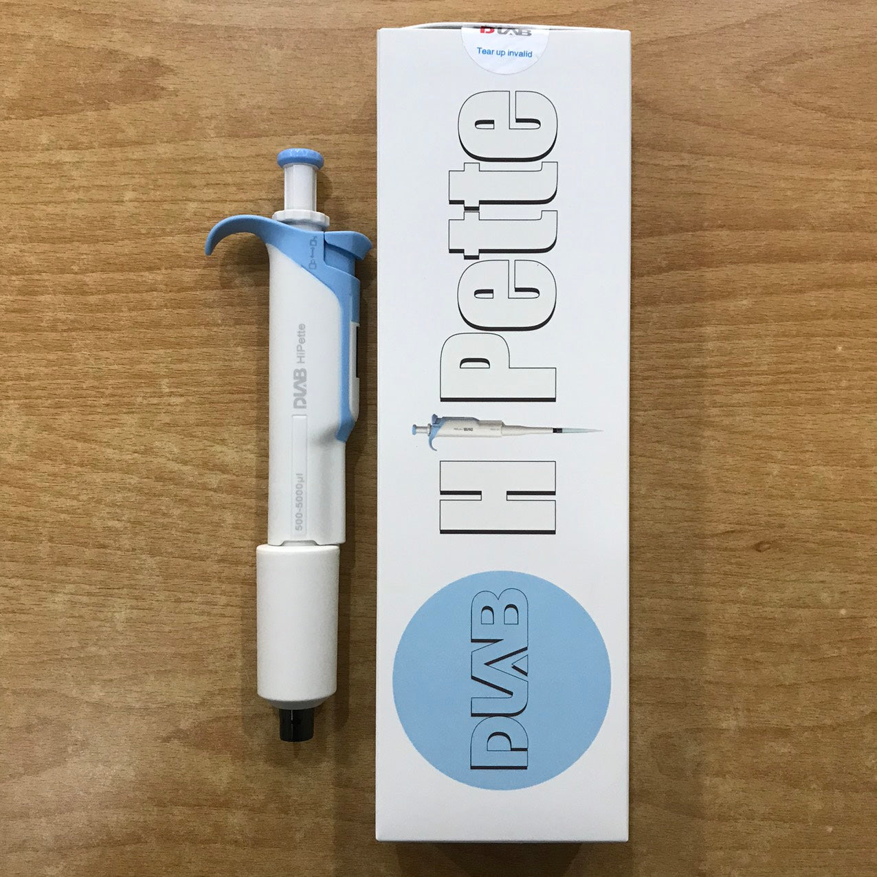 Micropipette Có Hấp 1 Kênh Hipette 500-5000ul_DLAB