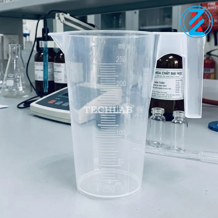 CỐC NHỰA PP CÓ QUAI 250ML_GENLAB