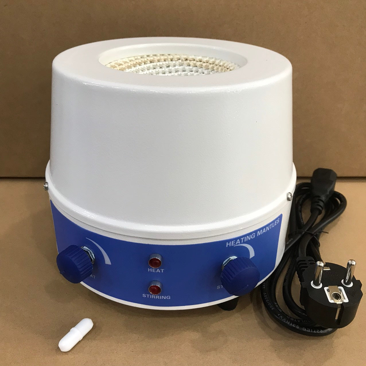 Bếp Đun Bình Cầu Có Khuấy Từ 500ml_GENLAB