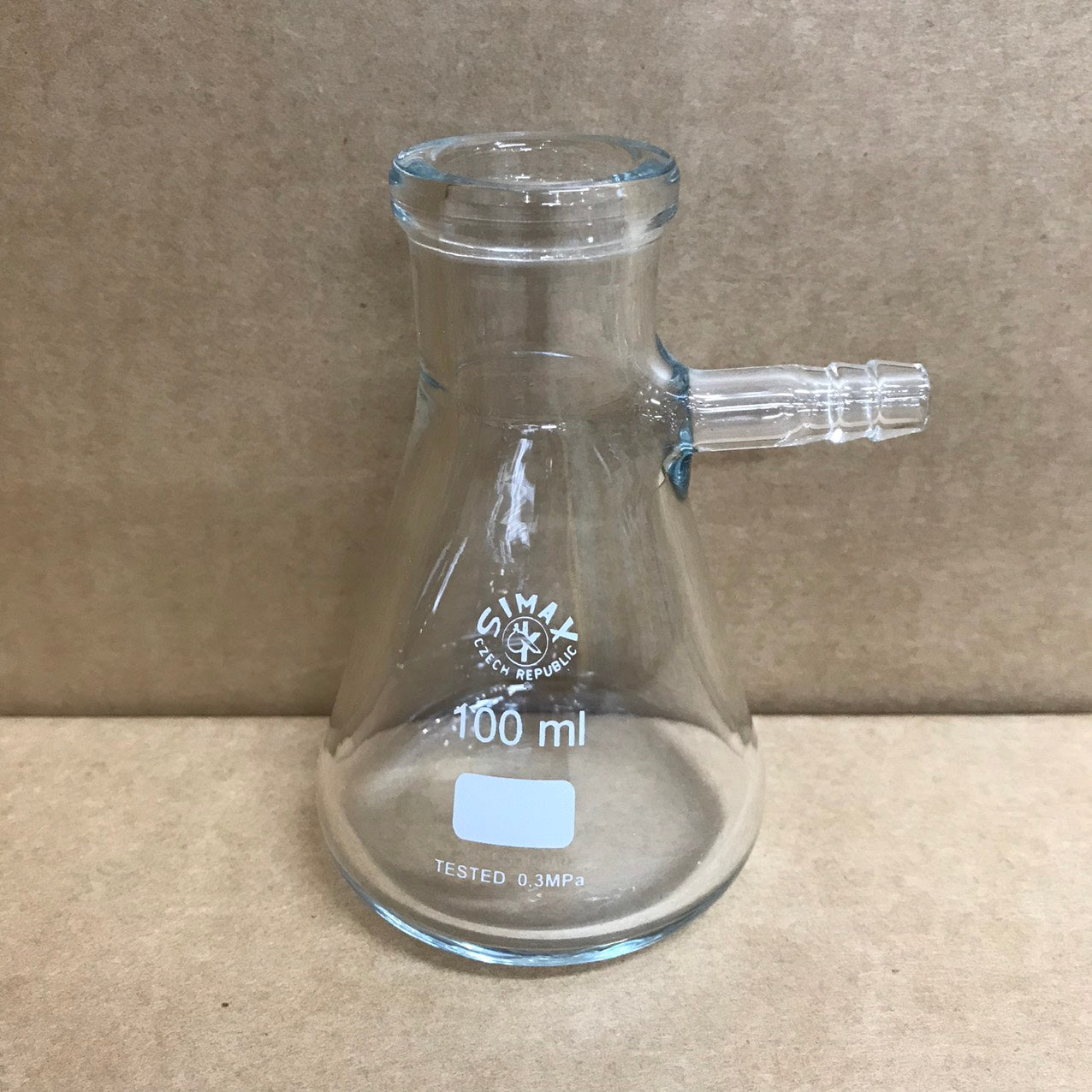 BÌNH TAM GIÁC CÓ VÒI 100ML_SIMAX