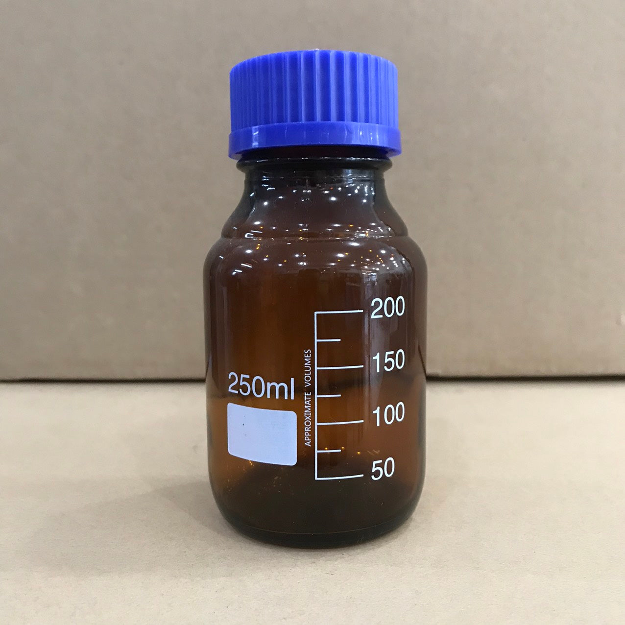CHAI NÂU NẮP VẶN 250ml_GENLAB