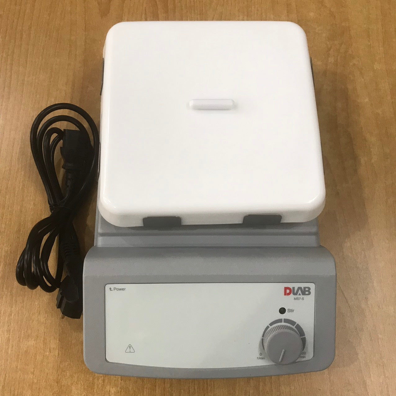 Máy khuấy từ không gia nhiệt MS7-S_DLAB