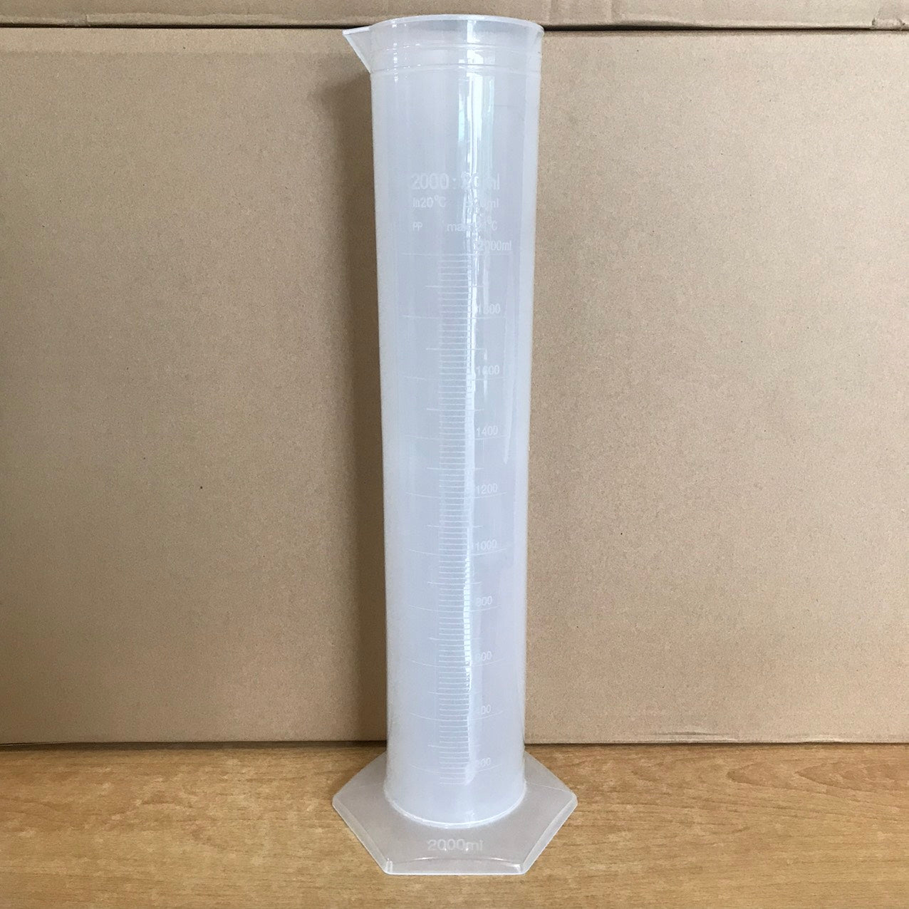ỐNG ĐONG NHỰA PP 2000ML_GENLAB